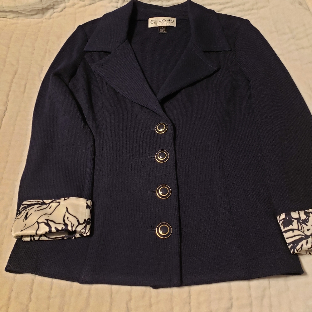 Jacket - Picture 2 of 5